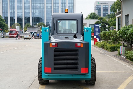  Мини-погрузчик SUNWARD SWL2820 арт. 10000531 низкие цены 